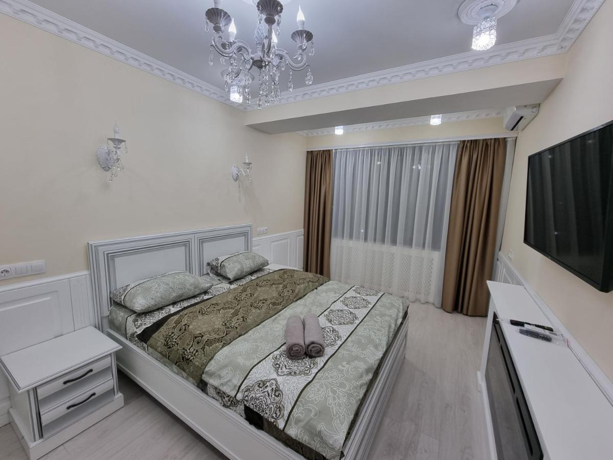 Luxury Residence Business New Apartments Chişinău Extérieur photo